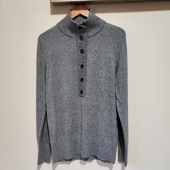 Eddie Bauer Other - NWT Eddie Bauer button up mock neck sweater XL